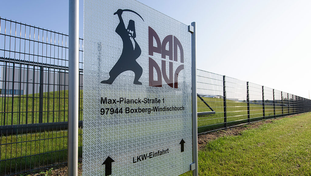 pan-dur kühlmöbel, glasabdeckungen, rollosysteme