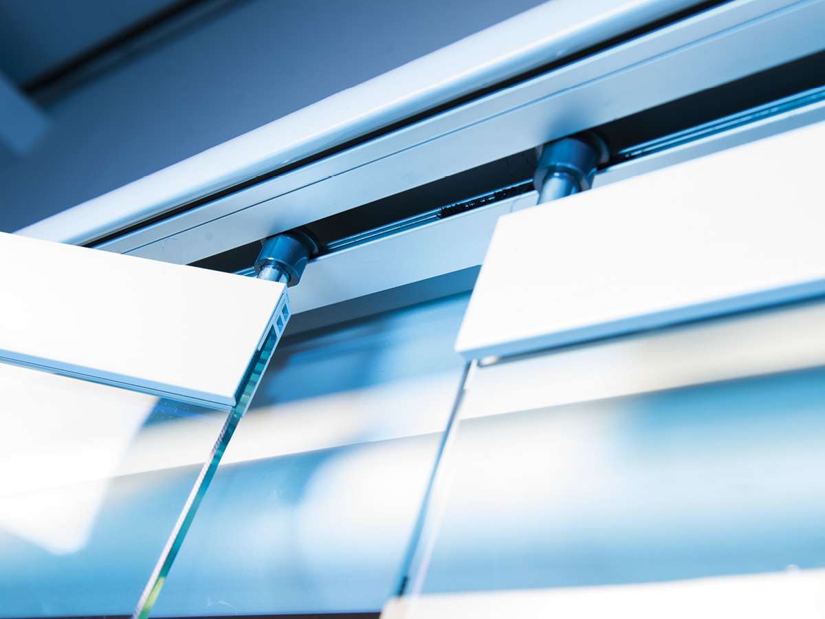 kühlmöbel glasabdeckungen rollosysteme PAN-DUR eco door ft