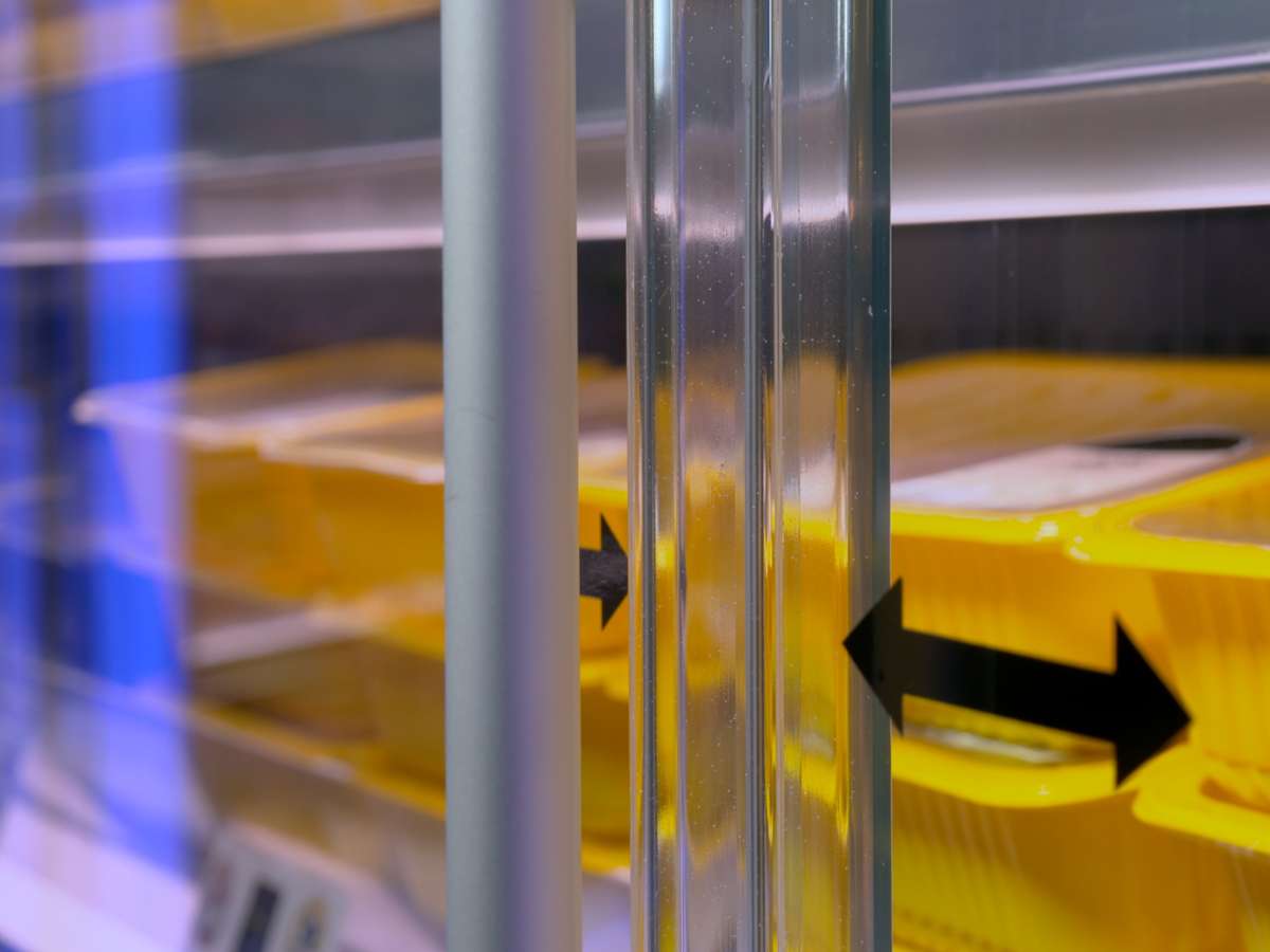 kühlmöbel glasabdeckungen rollosysteme PAN-DUR